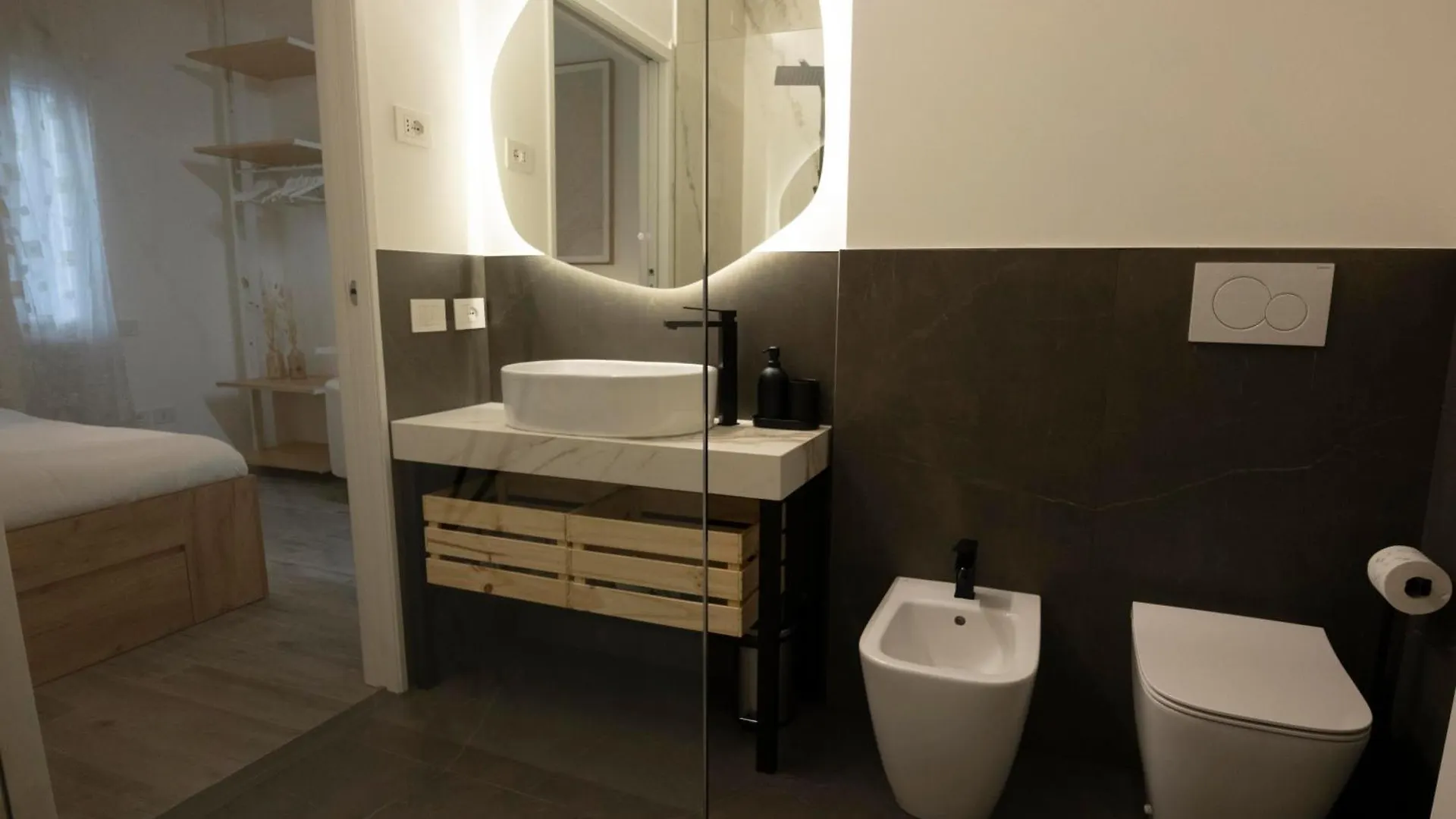 Glg Modern Luxury Apartment Padova Italy